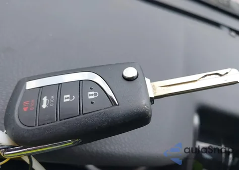 2024 Toyota Camry Se из США, поврежденный, VIN 4T1G11AK2RU851378